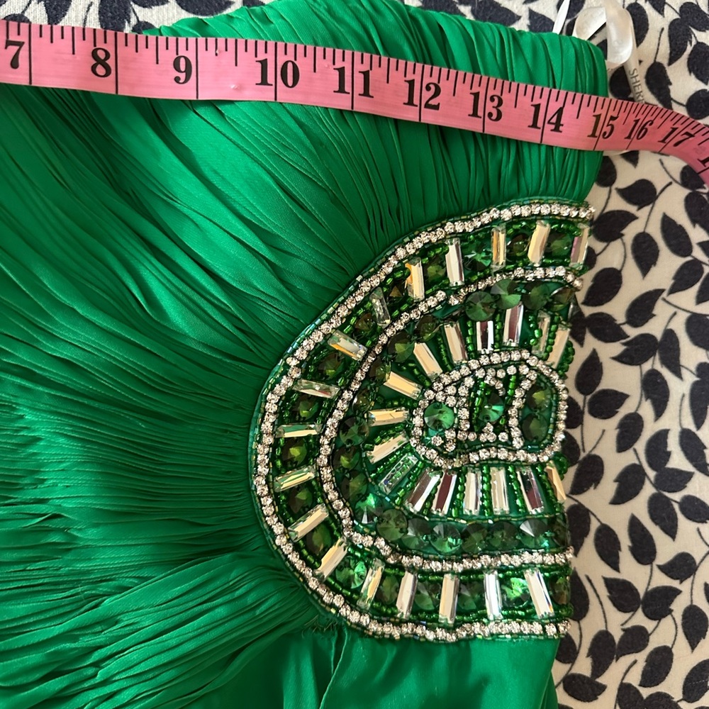 Sherri Hill EmeraldGreen Strapless PleatedTop Rhinestone/Jeweled Chiffon Dress 4 - Picture 12 of 16